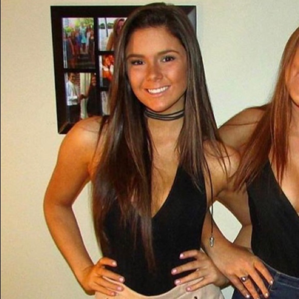 Meet your Posher, Cecily